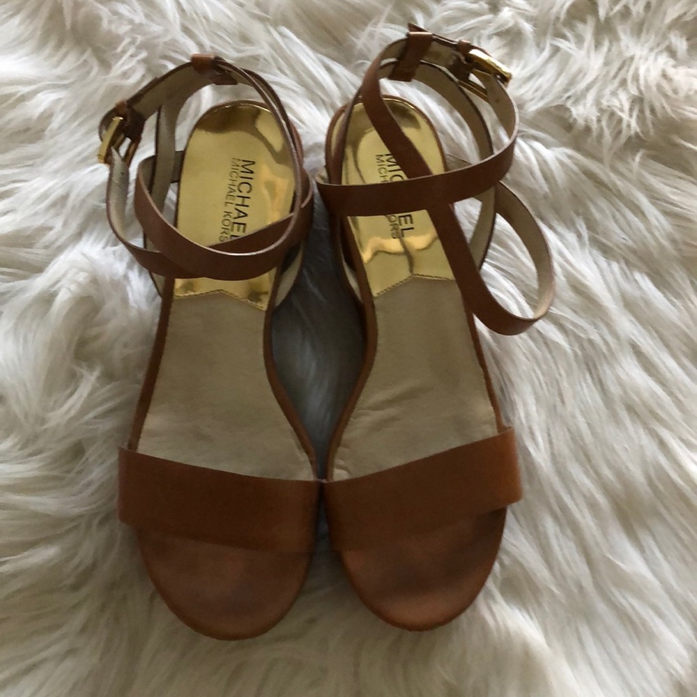 MK platform Sandals.